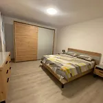 Modern 3-bedroom - Ideal For Families And Business - Near Airport Daire